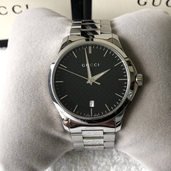 Gucci Other - Gucci 126.4 Stainless Steel Silver Black Watch.